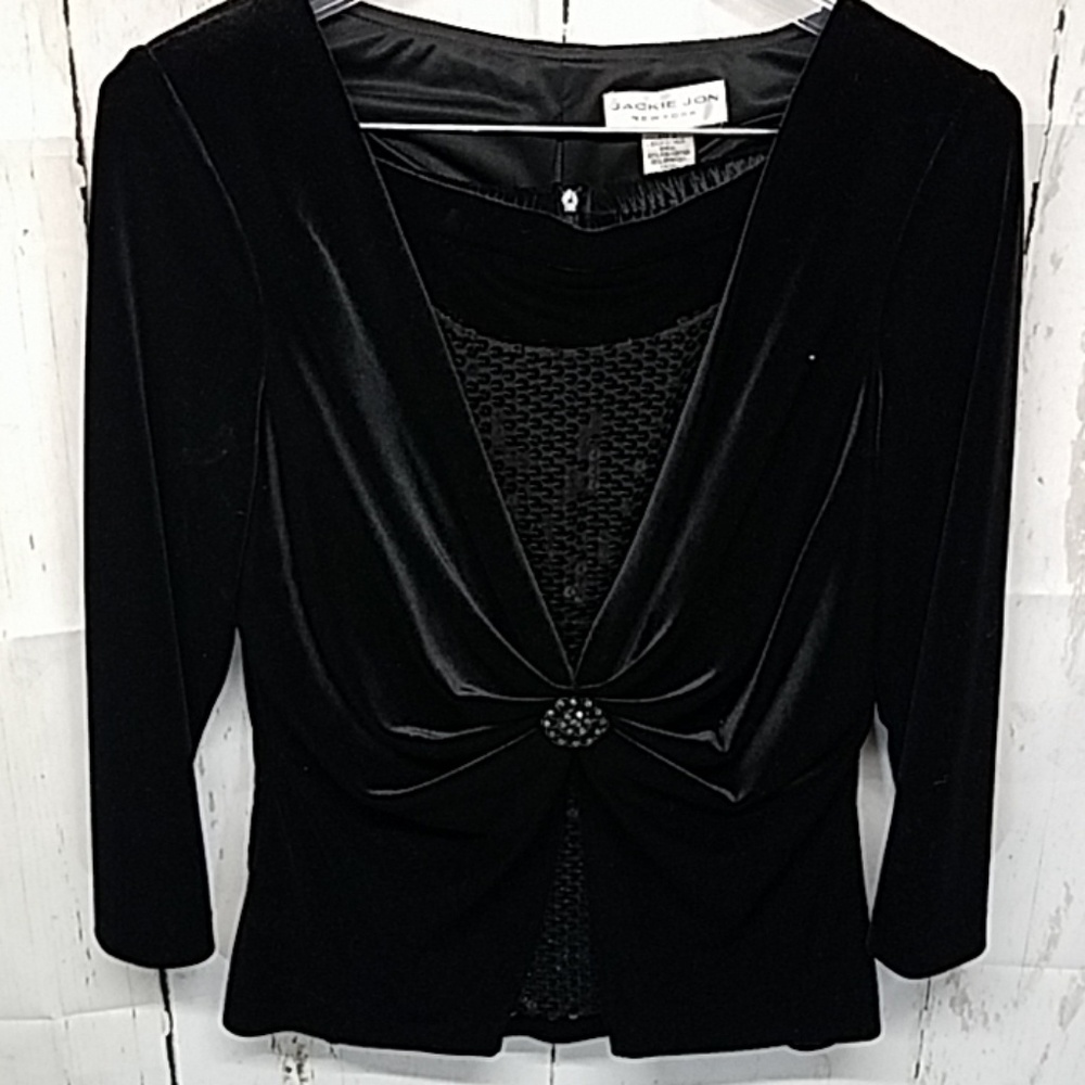 Jackie Jon  jacket and skirt sz. 8 velvet black
